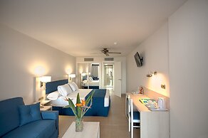 Playavera Hotel - Naturist Friendly