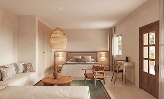 Can Jaume by Ocean Drive