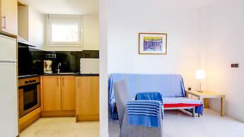 Apartamentos S'abanell Central Park