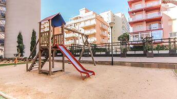 Apartamentos S'abanell Central Park