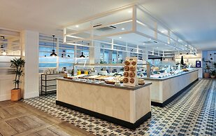 Gran Hotel Flamingo – Adults Only