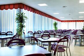 Hotel Izán Cavanna