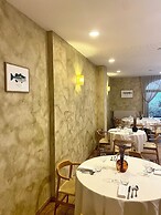 Logis Le Cheval Blanc et Clovis