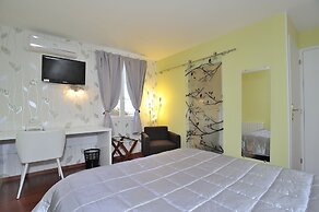 Aux Maisons (Relais du Silence)