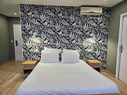 Aux Maisons (Relais du Silence)