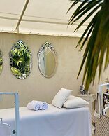 Beaumanoir Small Luxury Boutique Hotel