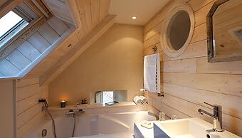Le Lodge Kerisper