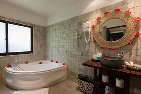 Le Relax Beach Resort - Praslin