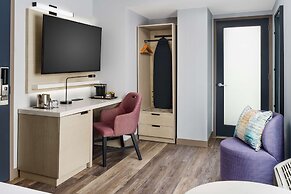 DoubleTree by Hilton New York Midtown Fifth Ave