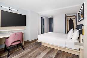 DoubleTree by Hilton New York Midtown Fifth Ave