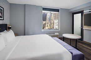 DoubleTree by Hilton New York Midtown Fifth Ave