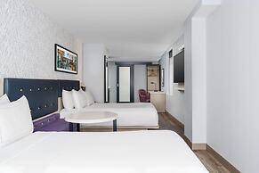 DoubleTree by Hilton New York Midtown Fifth Ave