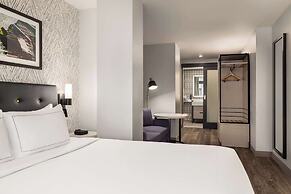 DoubleTree by Hilton New York Midtown Fifth Ave