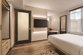 DoubleTree by Hilton New York Midtown Fifth Ave