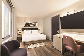 DoubleTree by Hilton New York Midtown Fifth Ave