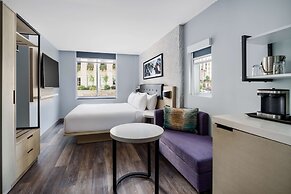 DoubleTree by Hilton New York Midtown Fifth Ave