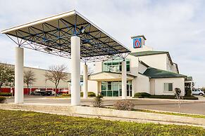 Motel 6 San Antonio, TX - Sea World North