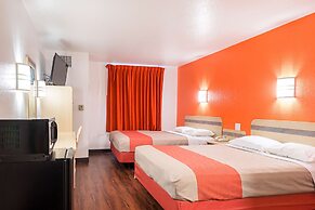 Motel 6 San Antonio, TX - Sea World North