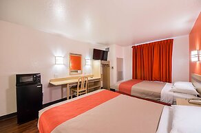 Motel 6 San Antonio, TX - Sea World North