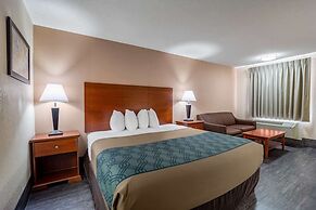 Econo Lodge Inn & Suites Cayce I-26 Airport