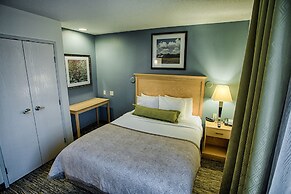 Candlewood Suites Fargo-N. Dakota State University by IHG
