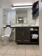 Candlewood Suites Fargo-N. Dakota State University by IHG