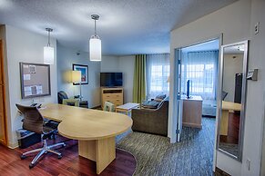 Candlewood Suites Fargo-N. Dakota State University by IHG