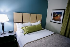Candlewood Suites Fargo-N. Dakota State University by IHG