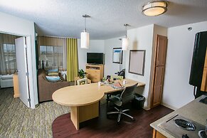 Candlewood Suites Fargo-N. Dakota State University by IHG
