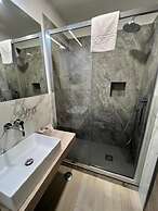 Hotel Le Petit