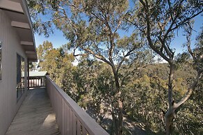 Beacon Point Ocean View Villas