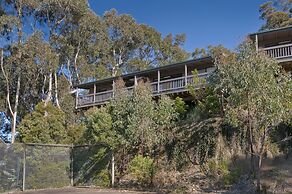 Beacon Point Ocean View Villas