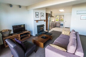 Beacon Point Ocean View Villas