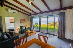 Beacon Point Ocean View Villas