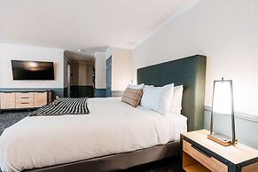 Hotel NoBo Cascade, Tapestry Collection by Hilton