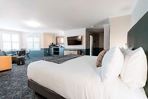 Hotel NoBo Cascade, Tapestry Collection by Hilton