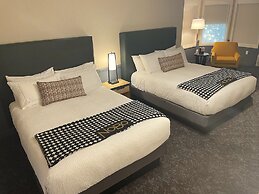 Hotel NoBo Cascade, Tapestry Collection by Hilton