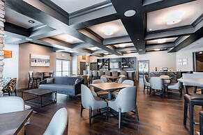 Hotel NoBo Cascade, Tapestry Collection by Hilton