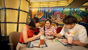 Disney's Hollywood Hotel