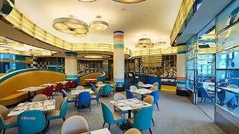 Disney's Hollywood Hotel