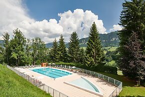 Hôtel Vacances Bleues Les Chalets du Prariand