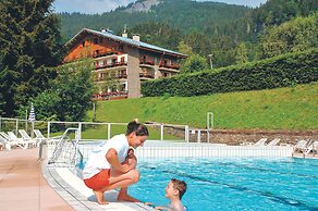 Hôtel Vacances Bleues Les Chalets du Prariand