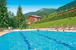 Hôtel Vacances Bleues Les Chalets du Prariand