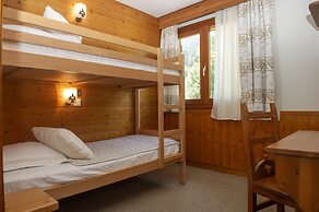 Hôtel Vacances Bleues Les Chalets du Prariand