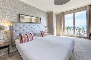 Hôtel Vacances Bleues Le Royal