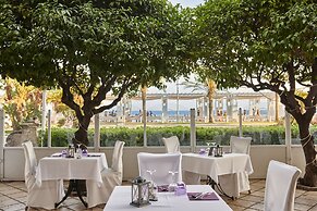 Hôtel Vacances Bleues Le Royal