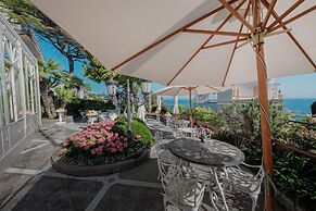 Luxury Villa Excelsior Parco