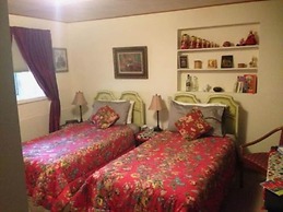 Anchorage Walkabout Town B&B