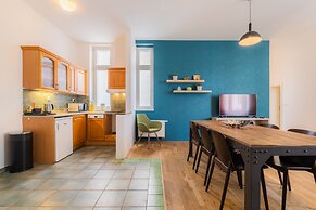 EA ApartHotel Melantrich