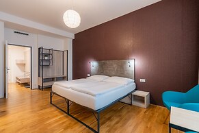 EA ApartHotel Melantrich